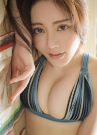 谷あさこ(谷亜沙子)グラビア水着画像①
