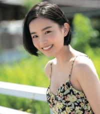 宮﨑優 最新グラビア含む水着画像