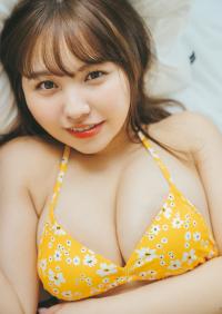 本郷柚巴 最新グラビア水着画像⑫