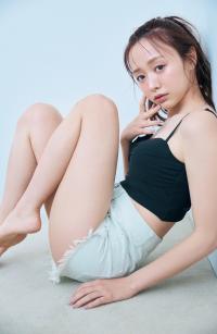 森香澄 最新グラビア水着画像④