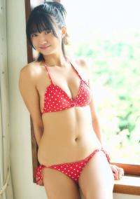 石井優希 最新グラビア水着画像②