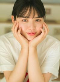 鎮西寿々歌 最新グラビア画像
