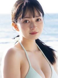 江籠裕奈 最新グラビア水着画像③