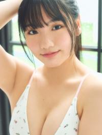 吉井しえる 最新グラビア水着画像②
