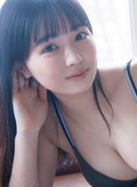 林美希 最新グラビア水着画像