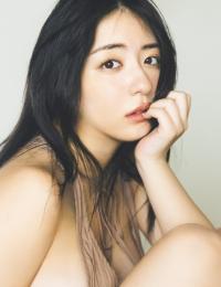 麻倉瑞季 最新グラビア水着画像⑤