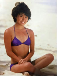 新井薫子 ビキニ画像!若い頃のかわいさがたまらない!