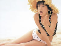 酒井法子 ビキニ画像!若い頃のかわいさがたまらない!