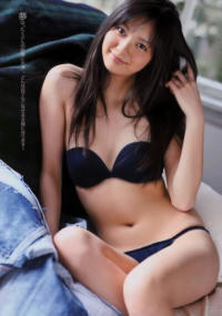新川優愛 ビキニ画像!若い頃のかわいさと美スタイルがたまらない!