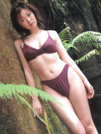 飯窪五月 ビキニ画像!若い頃のかわいさがたまらない!