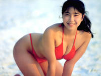 中條かな子 ビキニ画像!若い頃のかわいさがたまらない!