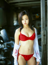 沢尻エリカ ビキニ画像!若い頃の美しさがたまらない!