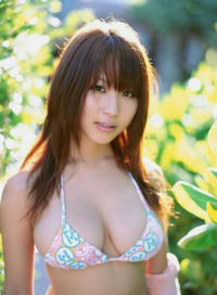 西田麻衣 ビキニ画像!若い頃のかわいさと抜群スタイルがたまらない!
